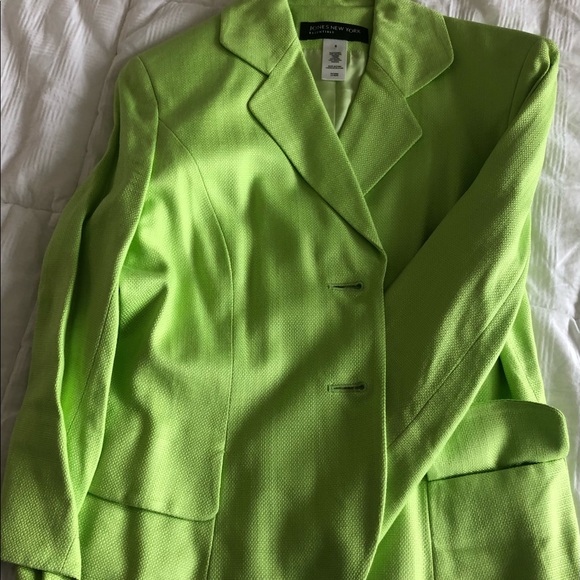 🍏Stunning Jacket from Jones New York Essentials🍏 - Picture 5 of 9